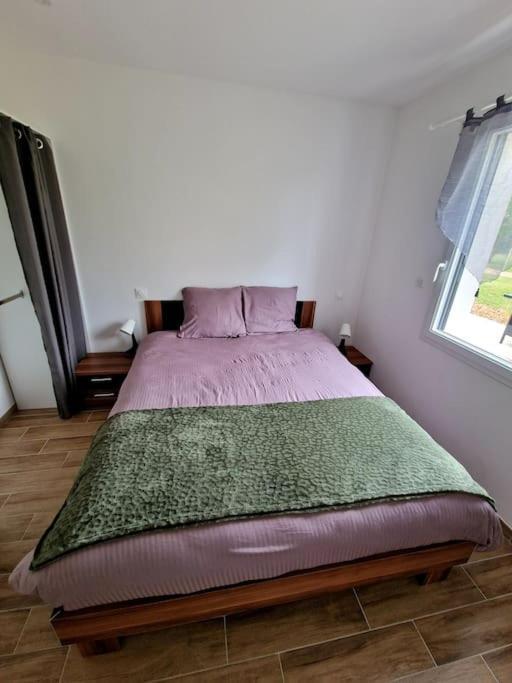 Les-Trois-Moutiers Coeur De Village Commerces Proximite Center Parcs מראה חיצוני תמונה